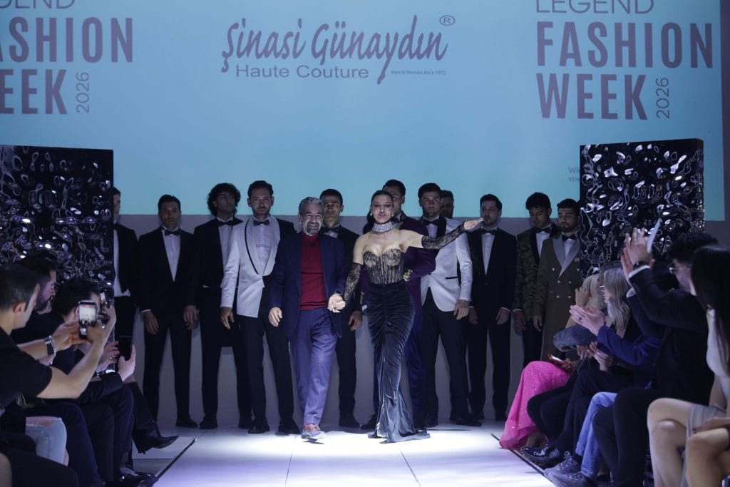 b2a9a4a9-6141-4c4b-8ce0-d6db806a618b YANDEX MAGAZİN | Legend Fashion Week İstanbul’da Moda Şölenine Dönüştü